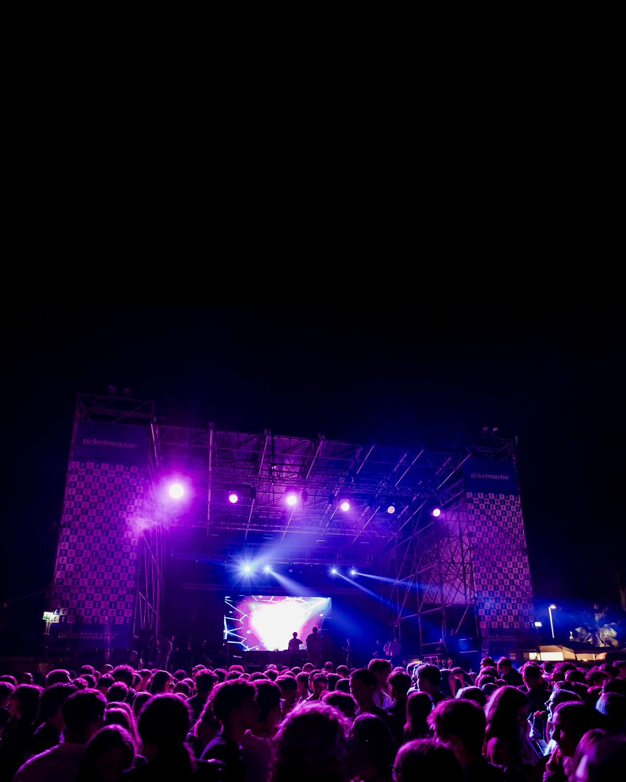 Schoolbreak Gallery 1